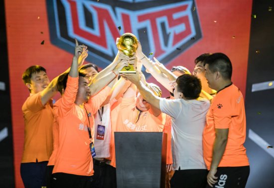 S15赛季揭幕战精彩对决 IG战队与T1战队投票结果揭晓